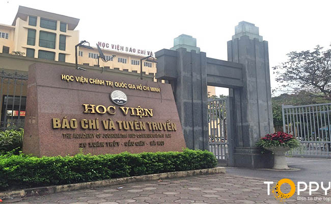 Lối vào của học viện